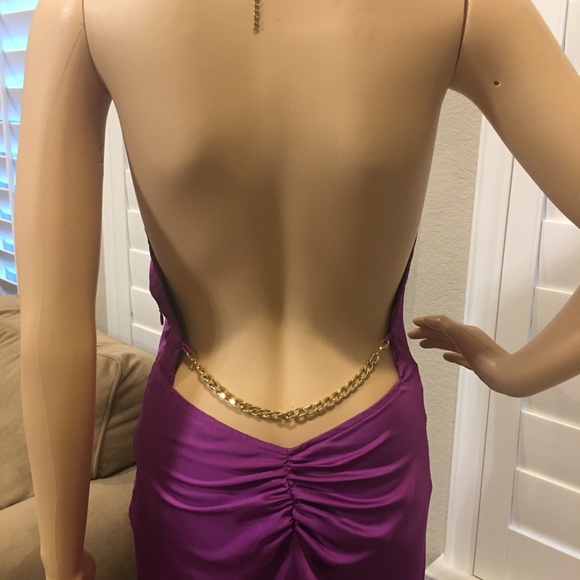 “MARCIANO” PURPLE SATIN DRESS WITH ATTACHED GOLD CHOKER NECKLACE – SZ 4 - Picture 3 of 13